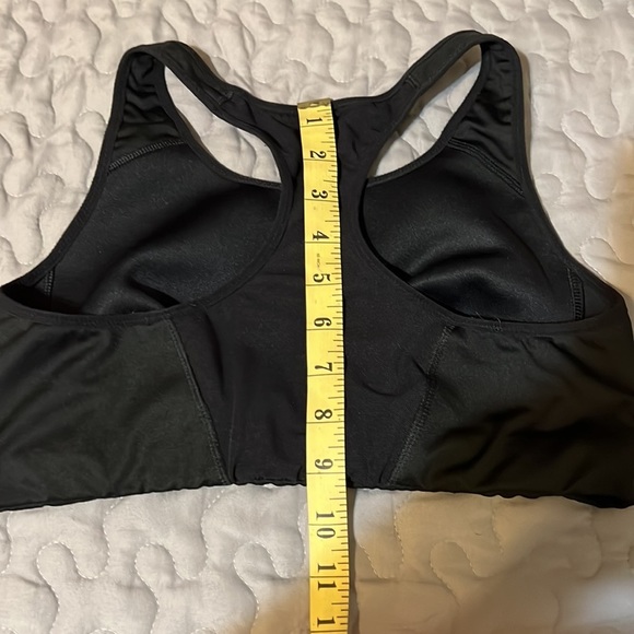 Nike sport bra black, no size tag, - Picture 9 of 12